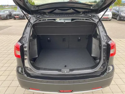 SX4 S-Cross